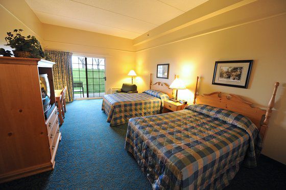 The Lodge At Geneva Room photo
